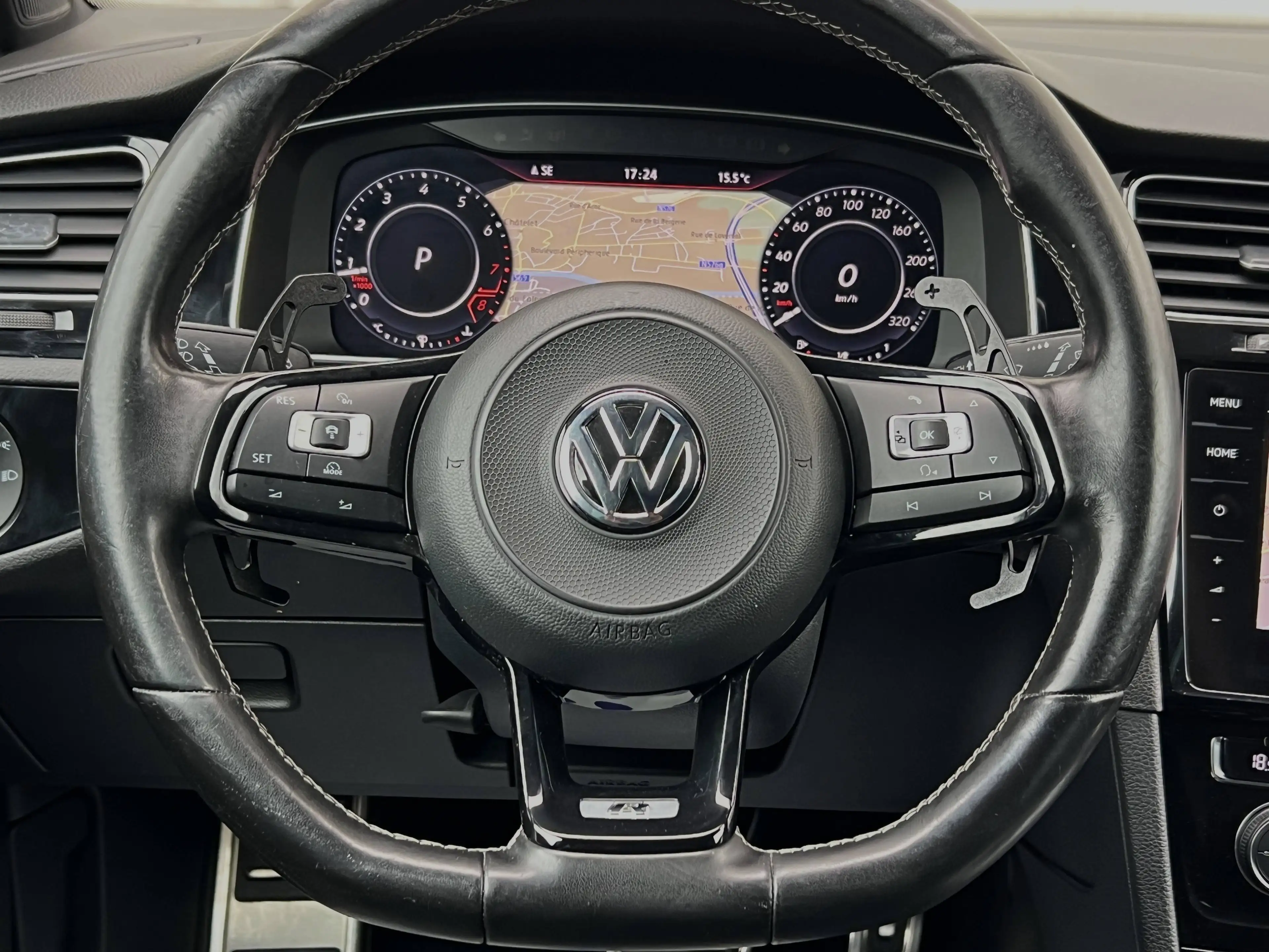 Volkswagen Golf R 2.0 TSI/4 MOTION/FULL OPTION/BOITE AUTO/GARANTIE — photo 13