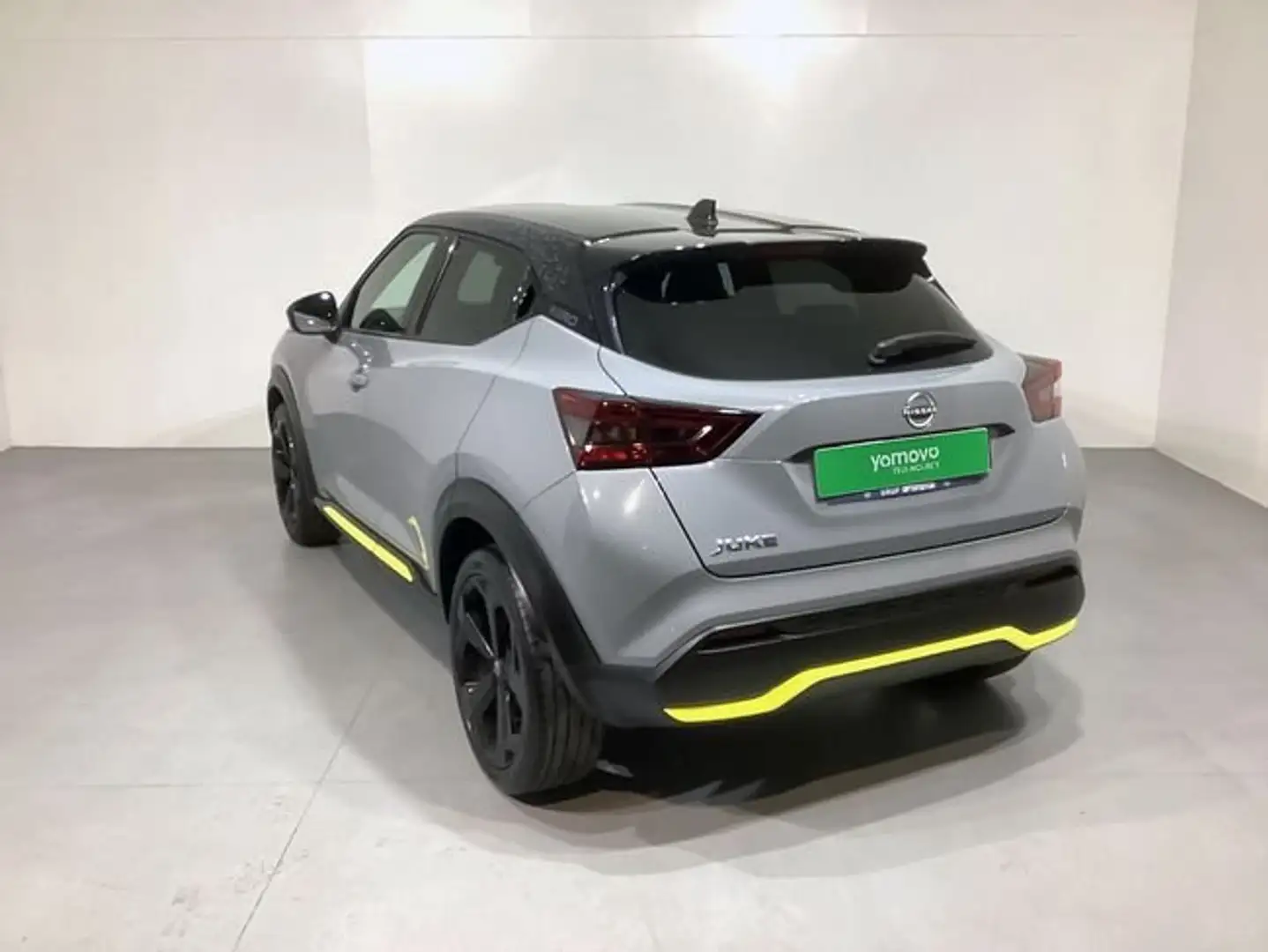Nissan Juke DIG-T 84 kW (114 CV) DCT 7 Vel. Kiiro Negro - 2