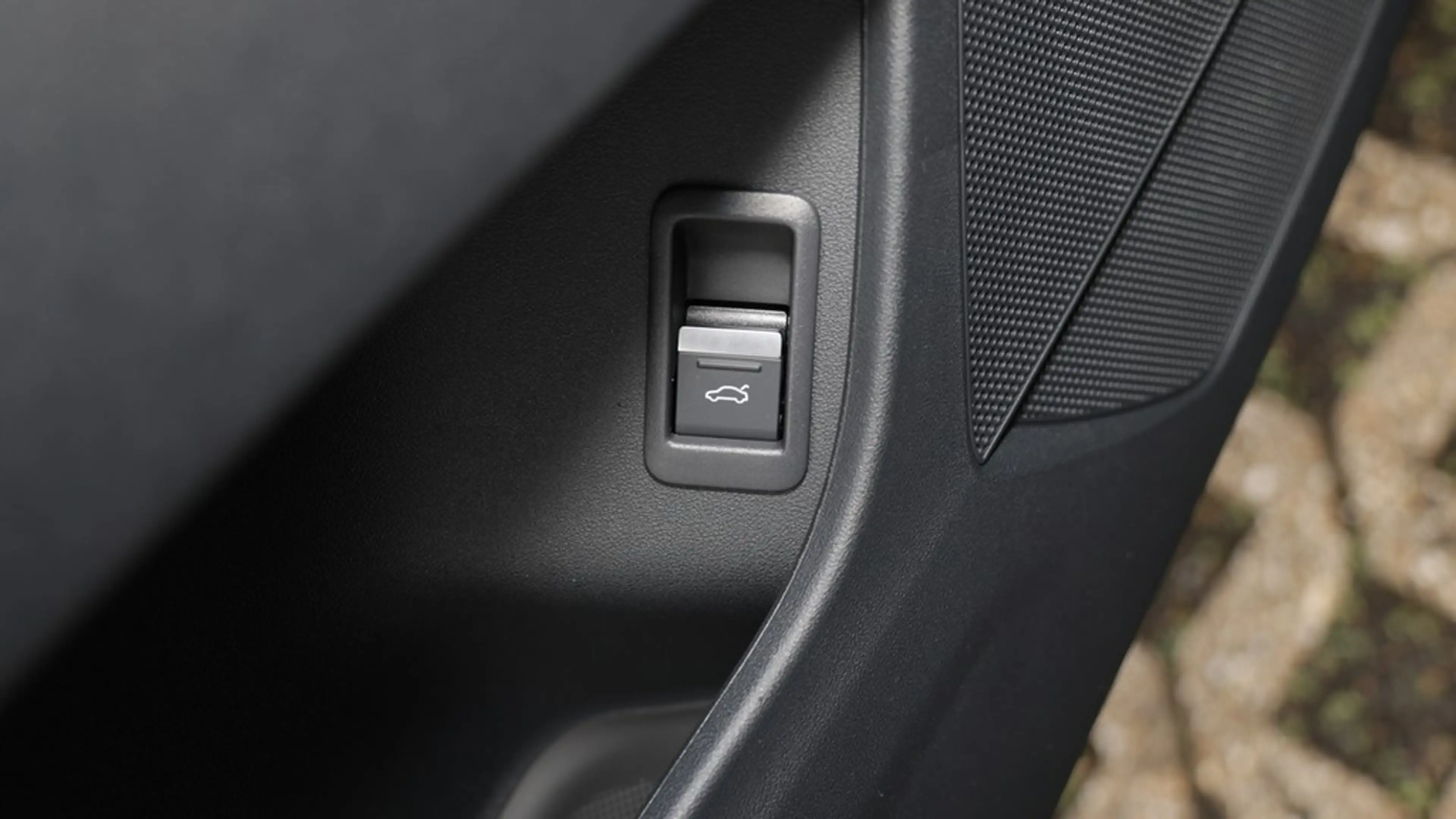 Audi e-tron quattro performance 250 kW — photo 9