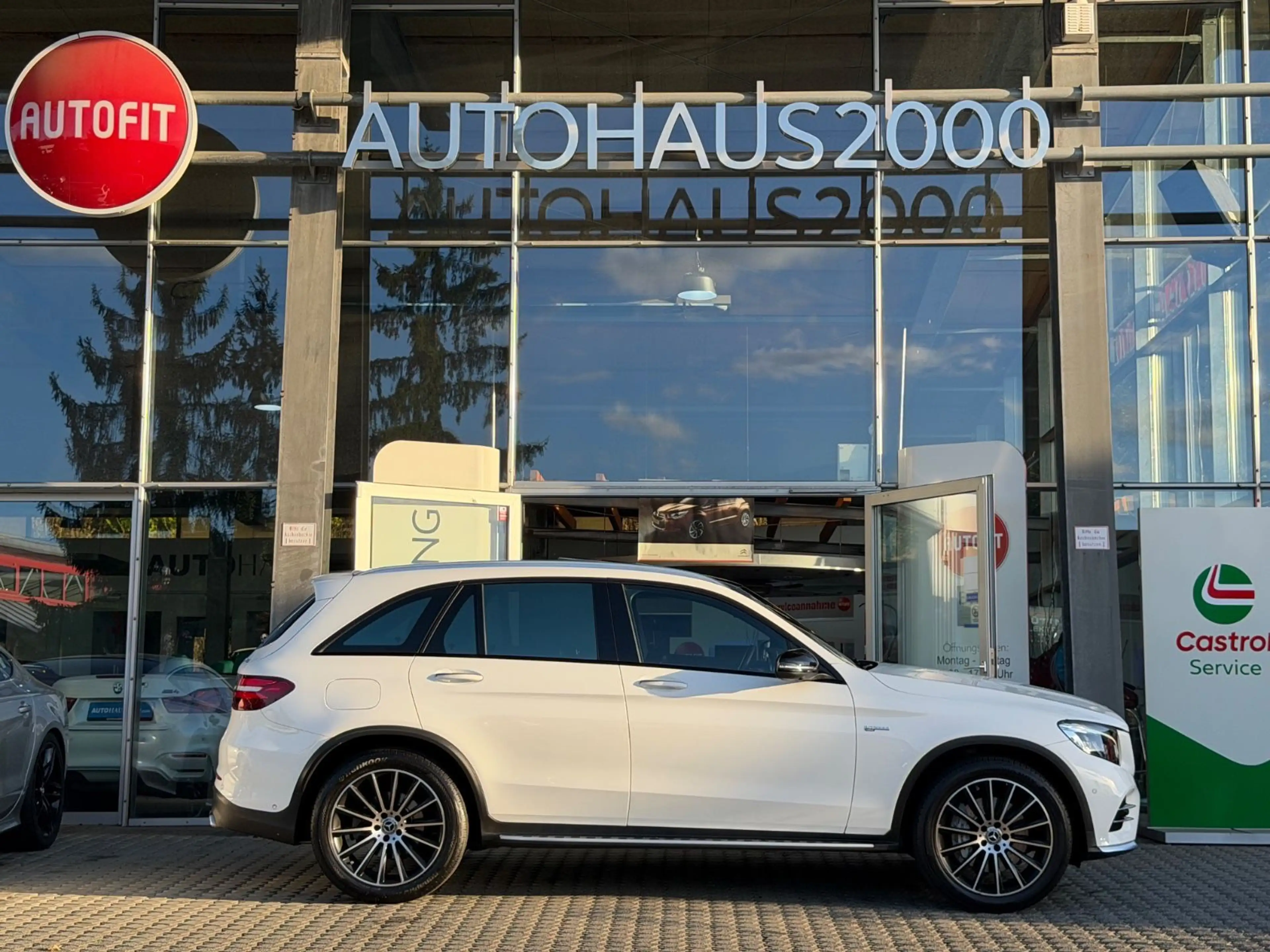 Mercedes-Benz GLC 43 AMG 4Matic/PANO/HUD/NIGHT/BURMESTER/LUFTF — photo 5