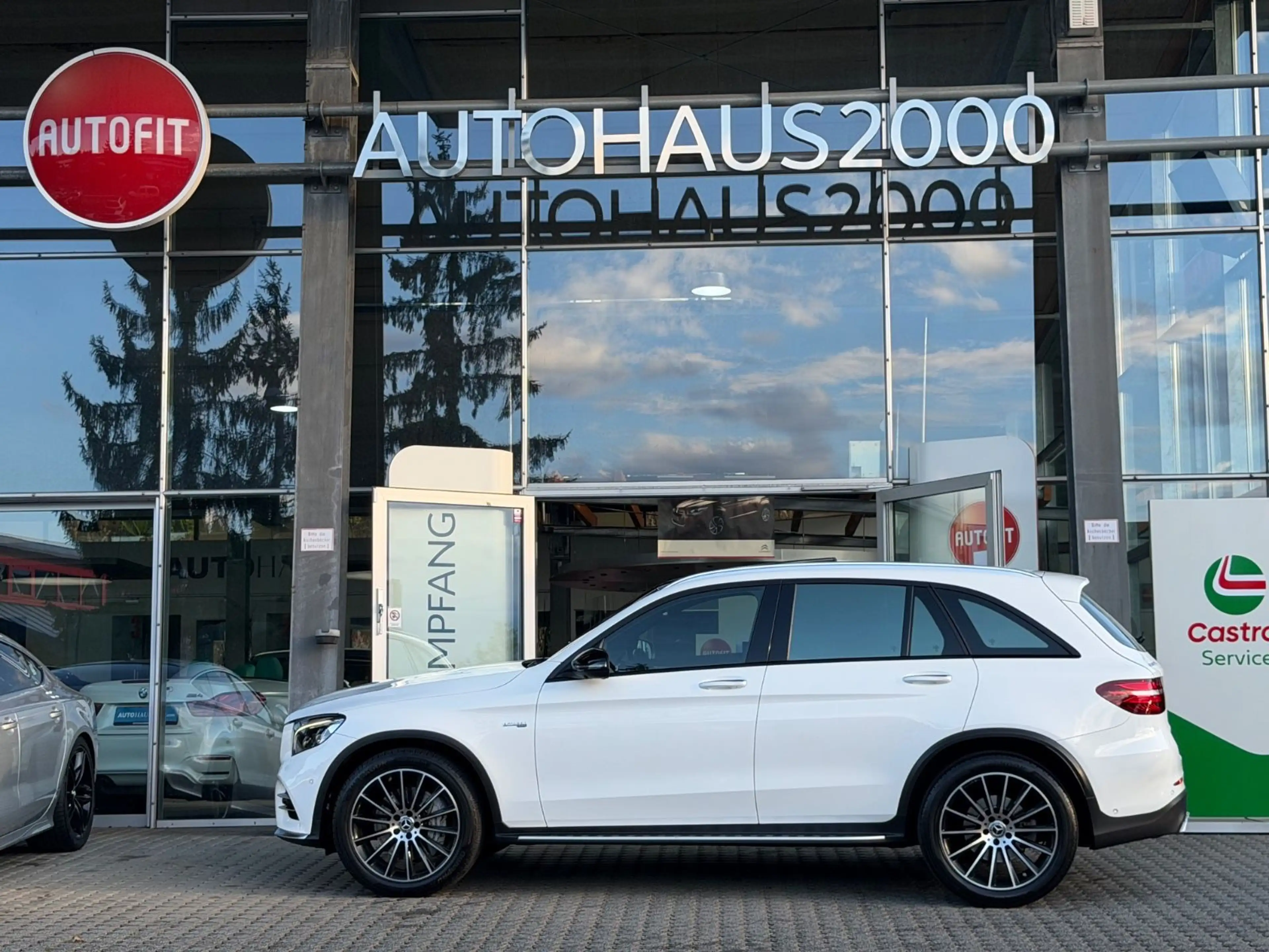 Mercedes-Benz GLC 43 AMG 4Matic/PANO/HUD/NIGHT/BURMESTER/LUFTF — photo 10