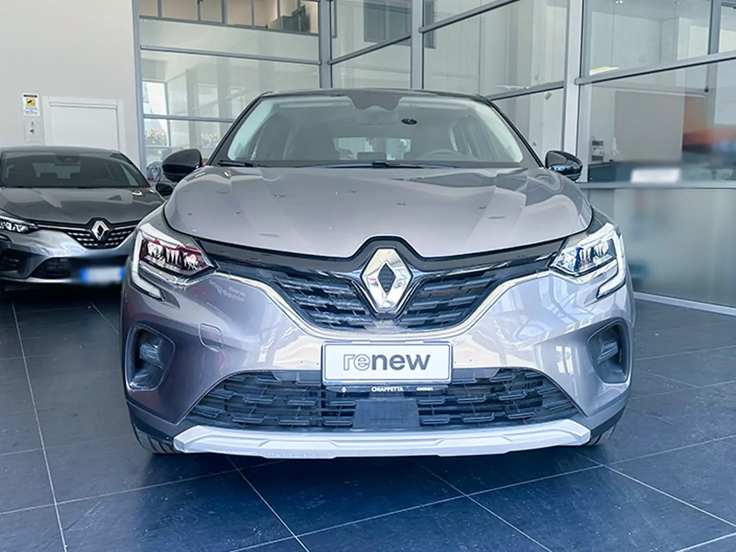 Renault Captur 1.6 e-tech full hybrid equilibre 145cv auto Grigio - 2