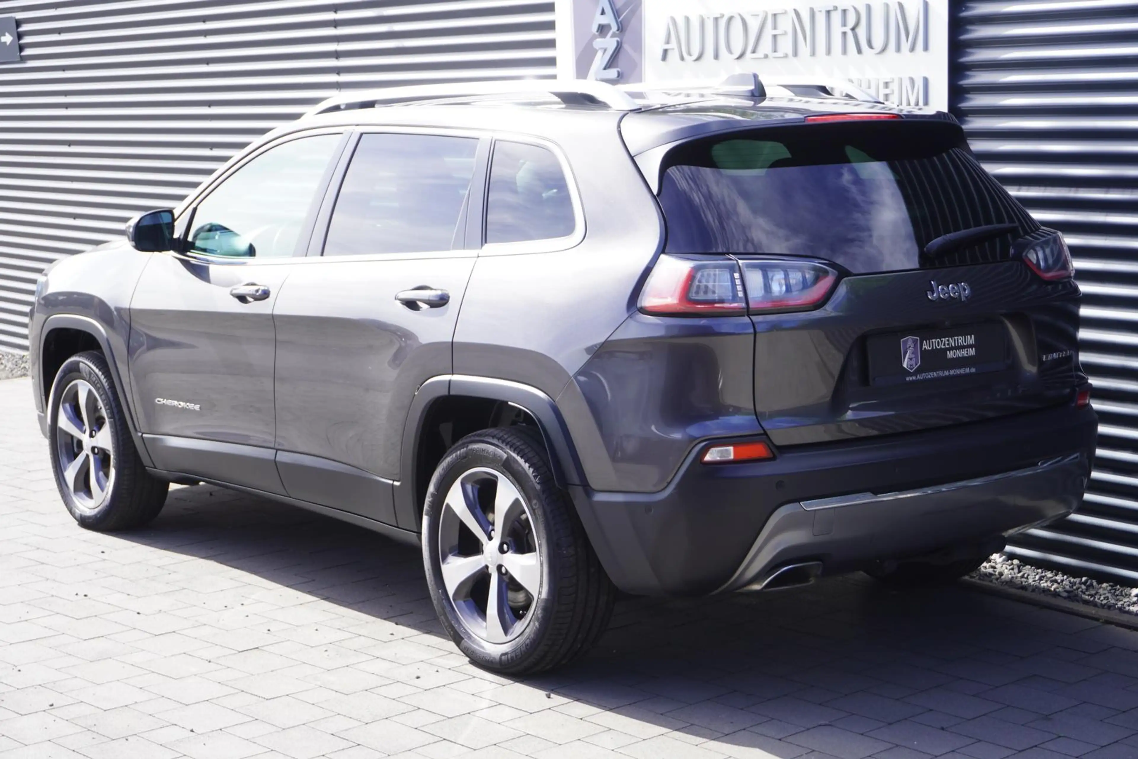 Jeep Cherokee 2.2 M-JET|LIMITED|ALLRAD|KAMERA|ACC|DAB — photo 8