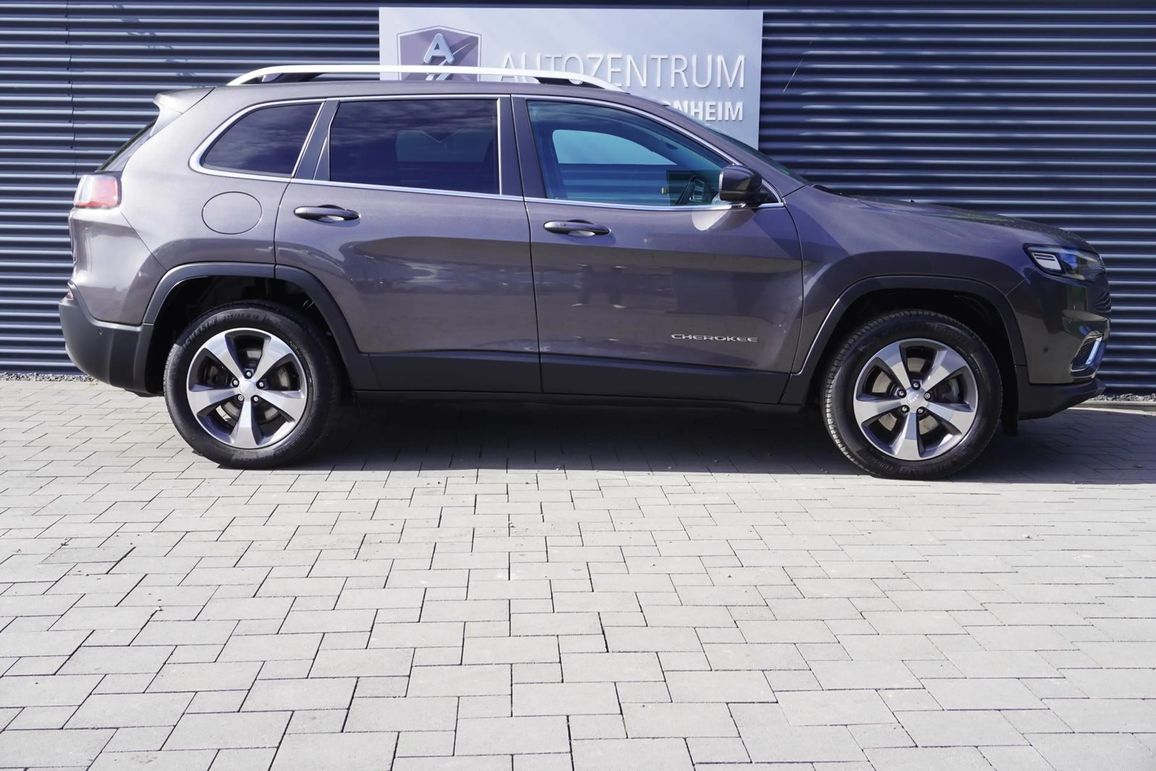 Jeep Cherokee 2.2 M-JET|LIMITED|ALLRAD|KAMERA|ACC|DAB — photo 5