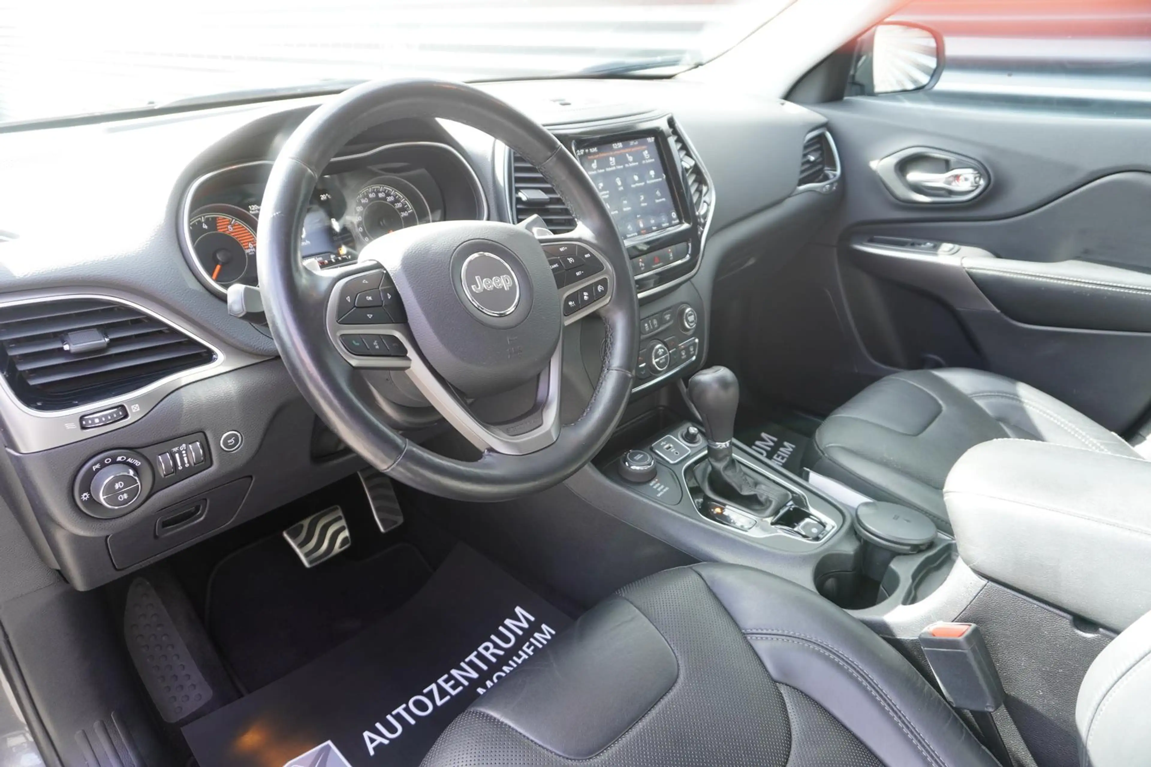 Jeep Cherokee 2.2 M-JET|LIMITED|ALLRAD|KAMERA|ACC|DAB — photo 13