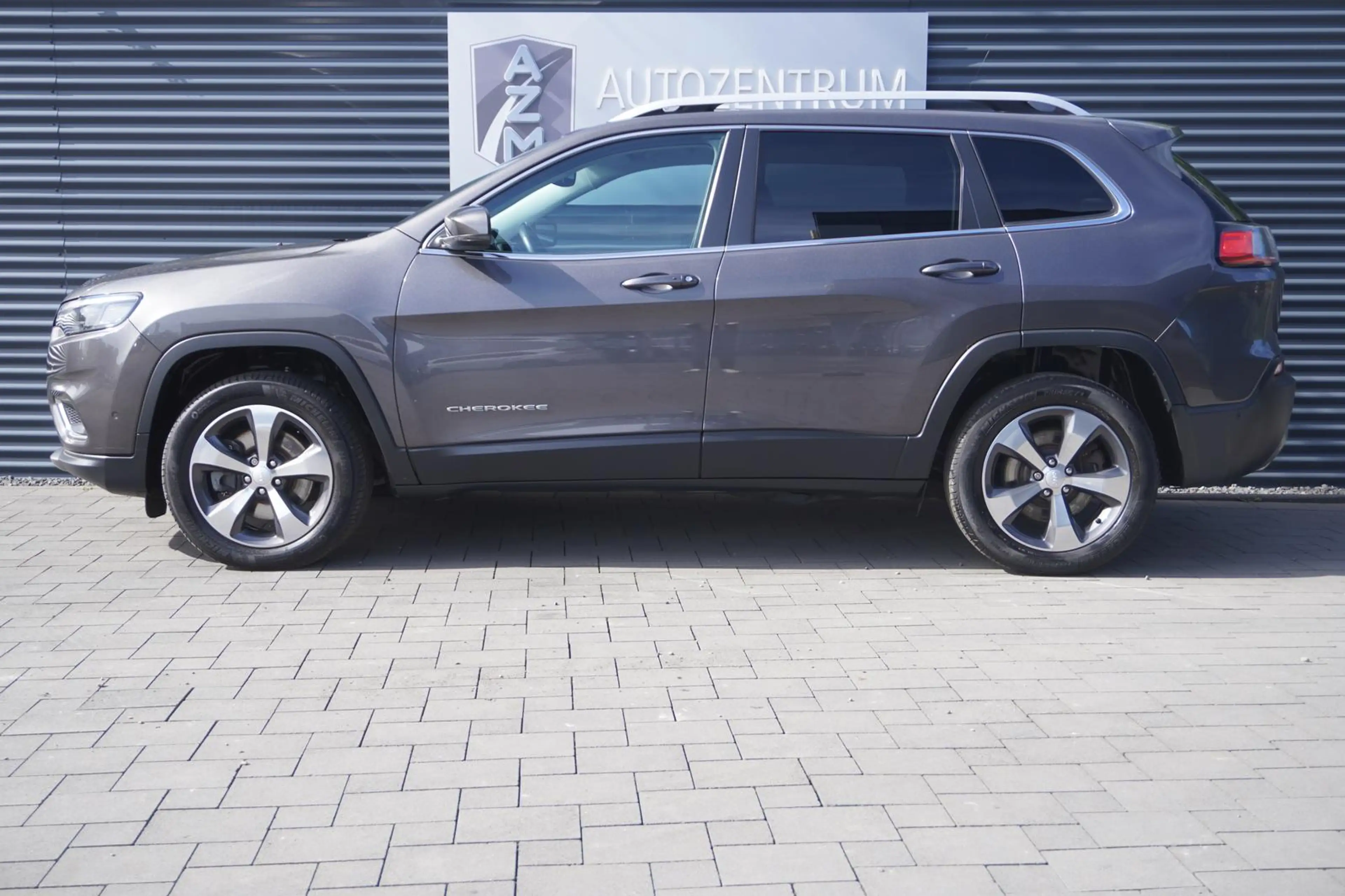 Jeep Cherokee 2.2 M-JET|LIMITED|ALLRAD|KAMERA|ACC|DAB — photo 4