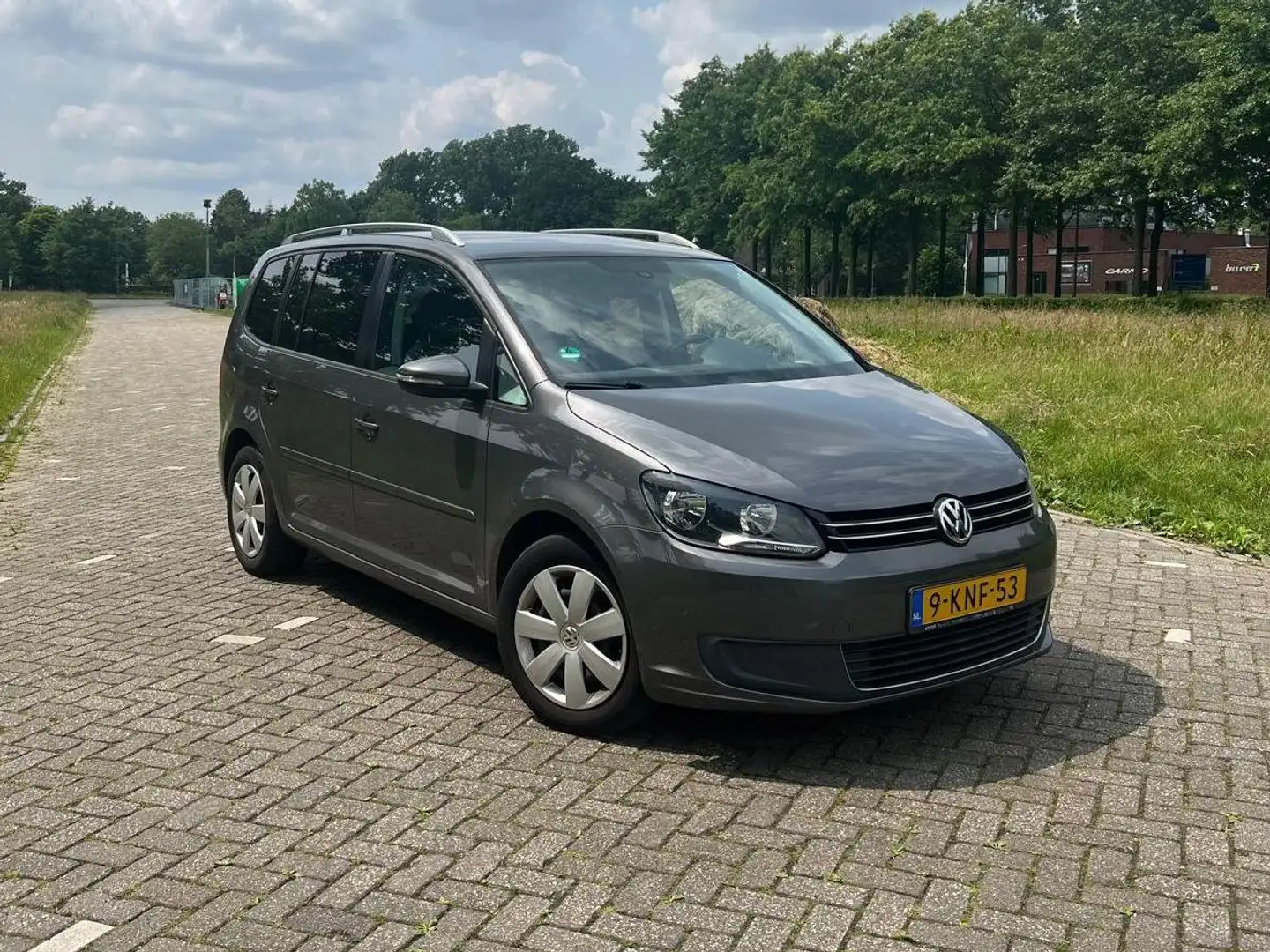 Volkswagen Touran Touran 1.4 TSI Comfortline Grijs - 1