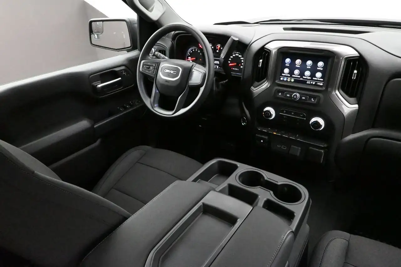 GMC Sierra 1500 снимка GMC Sierra 1500