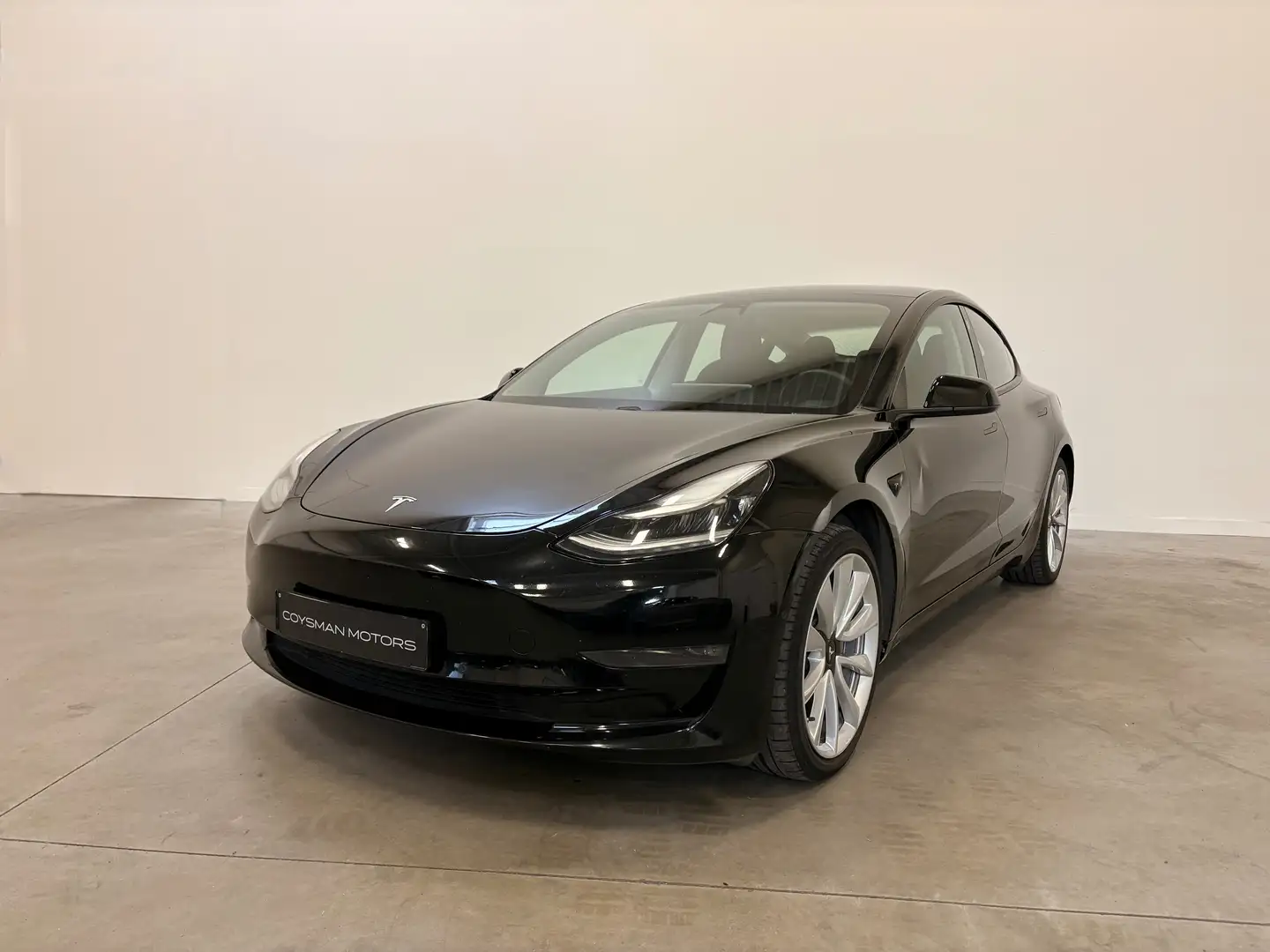 Tesla Model 3 Dual Motor/Long Range/AWD Schwarz - 1
