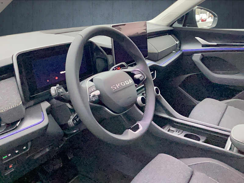 Skoda Kodiaq Selection 2.0l TDI DSG 4x4 NAVI/AHK/SHZ — photo 9