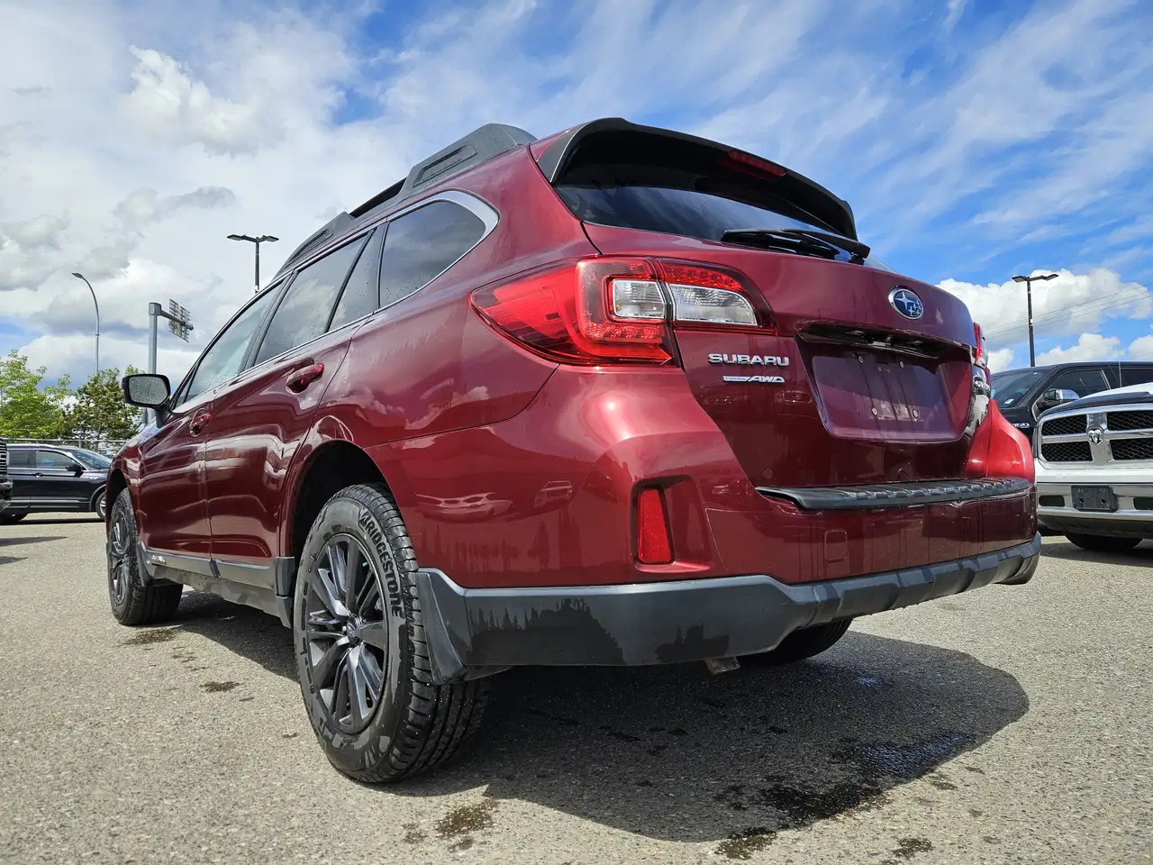 Subaru OUTBACK photo Subaru OUTBACK