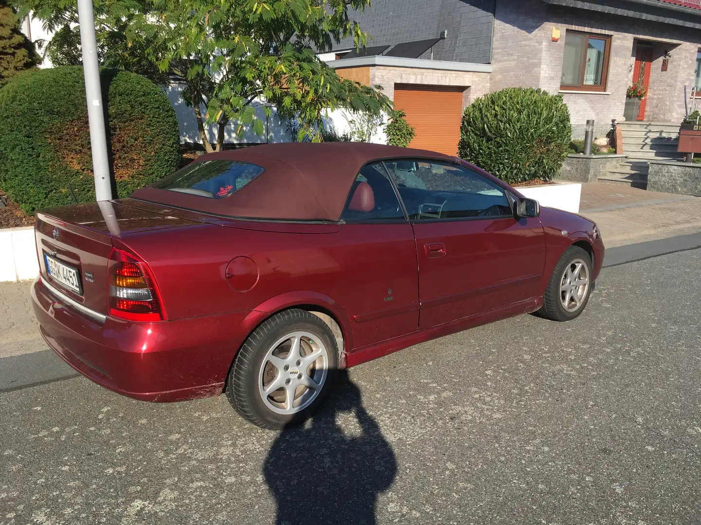 Opel Astra Astra Cabrio 1.6 16V BERTONE TÜV Neu Rouge - 2
