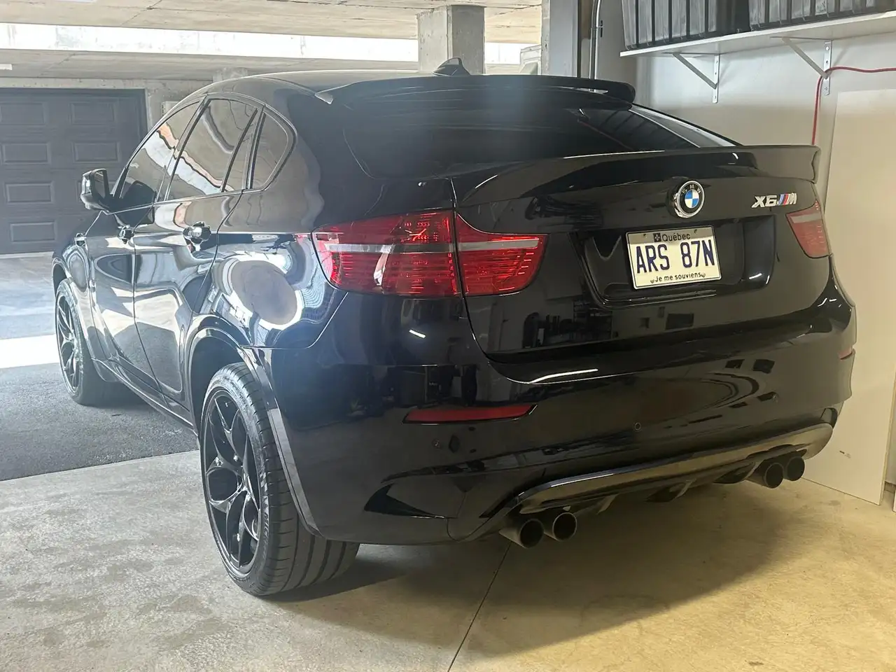 2011 BMW X6 M