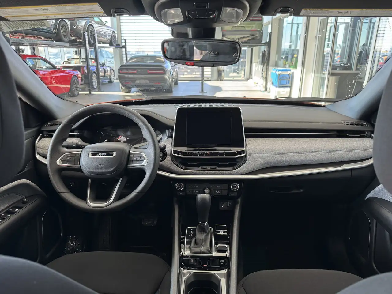 Jeep Compass снимка Jeep Compass