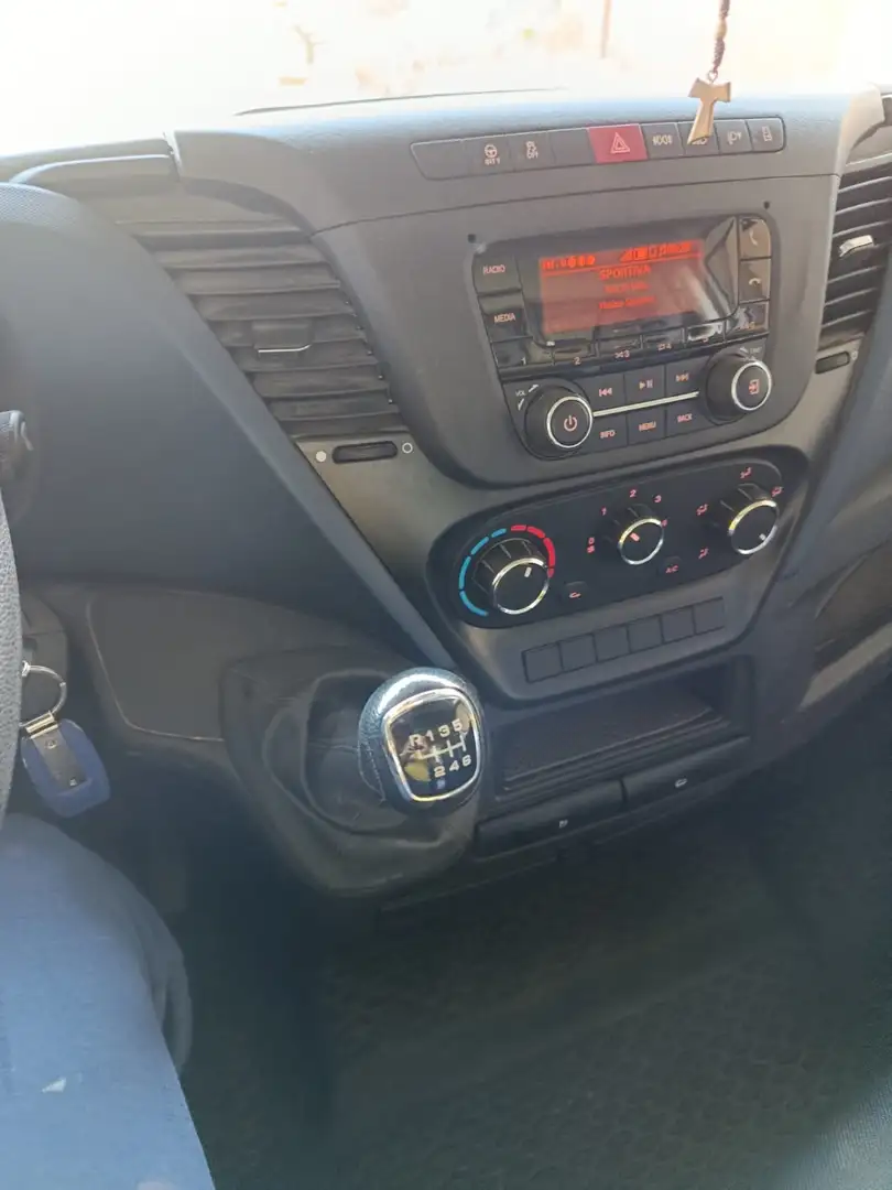 Iveco Daily 35C16 Blanco - 1