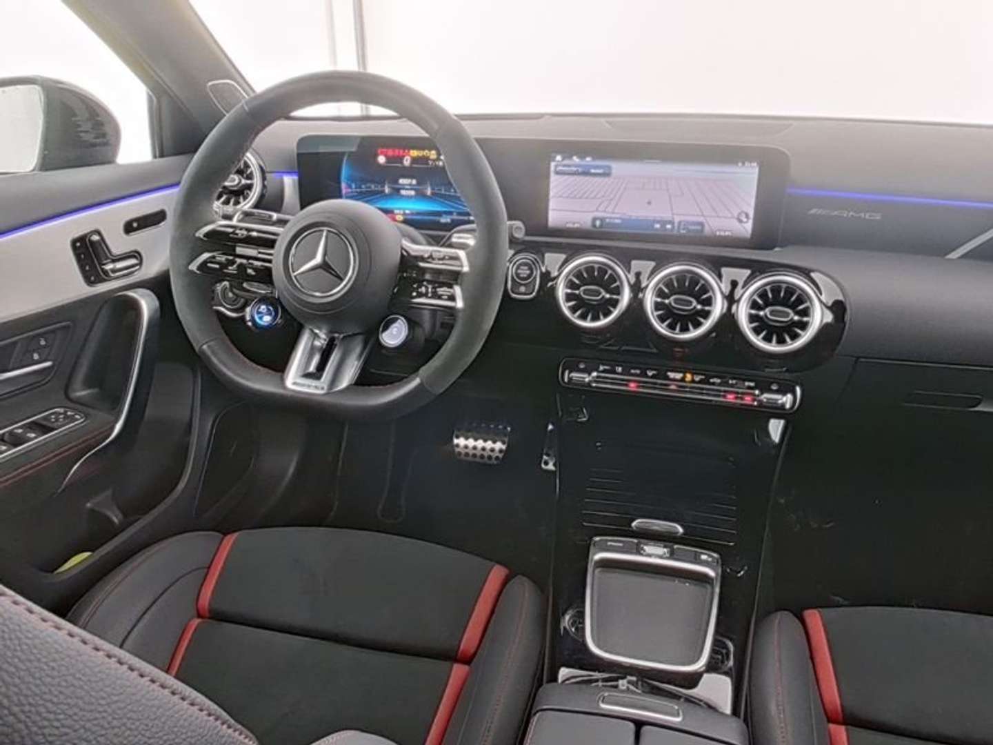 Mercedes Classe A45 AMG 45 AMG Line -  - Joinsteer - #4