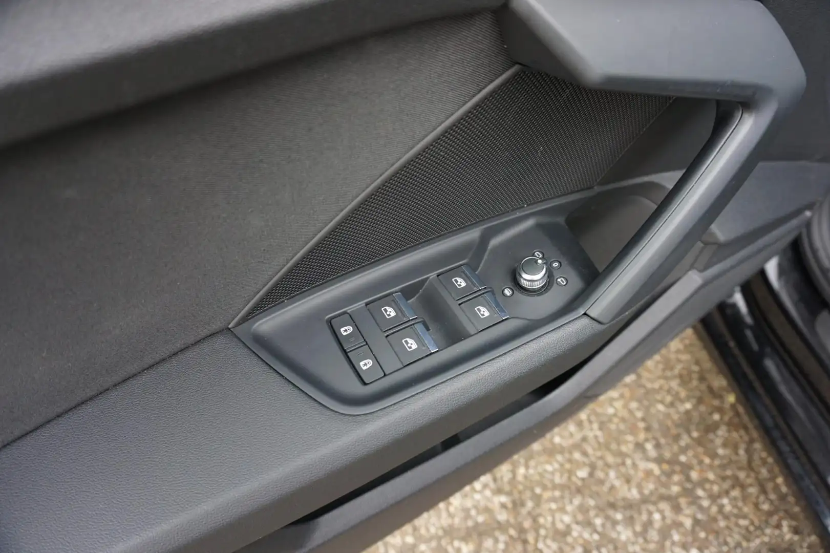 Audi A3 Sportback 40 TFSIe Business Edition LED|BTW Auto|C Nero - 2