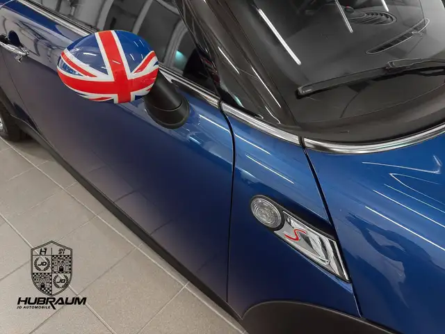 Mini Coupe view 12
