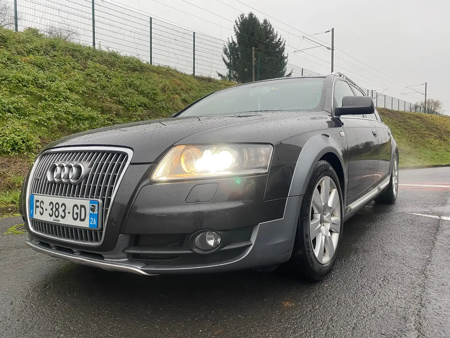 Audi A6 allroad Quattro 2.7 V6 TDI 180 Ambition Luxe Tiptronic A Gris - 2