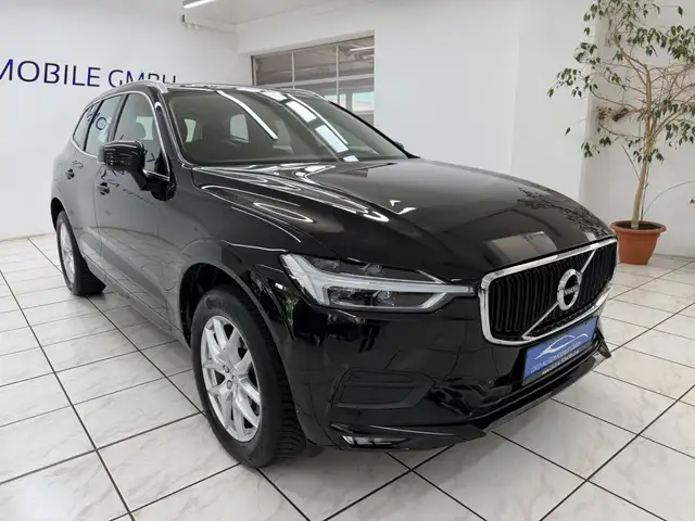 Volvo XC60 view 4