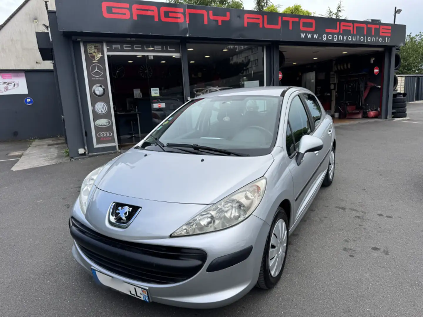 Peugeot 207 1.4 VTI 16V ACTIVE 5P - 1