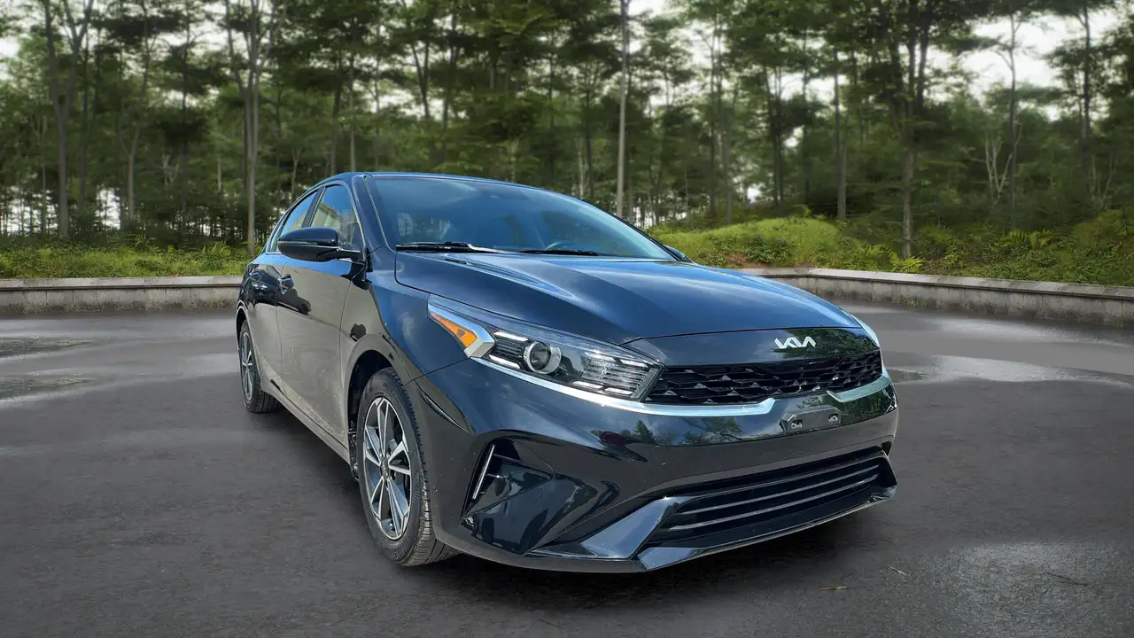 Kia Forte снимка Kia Forte