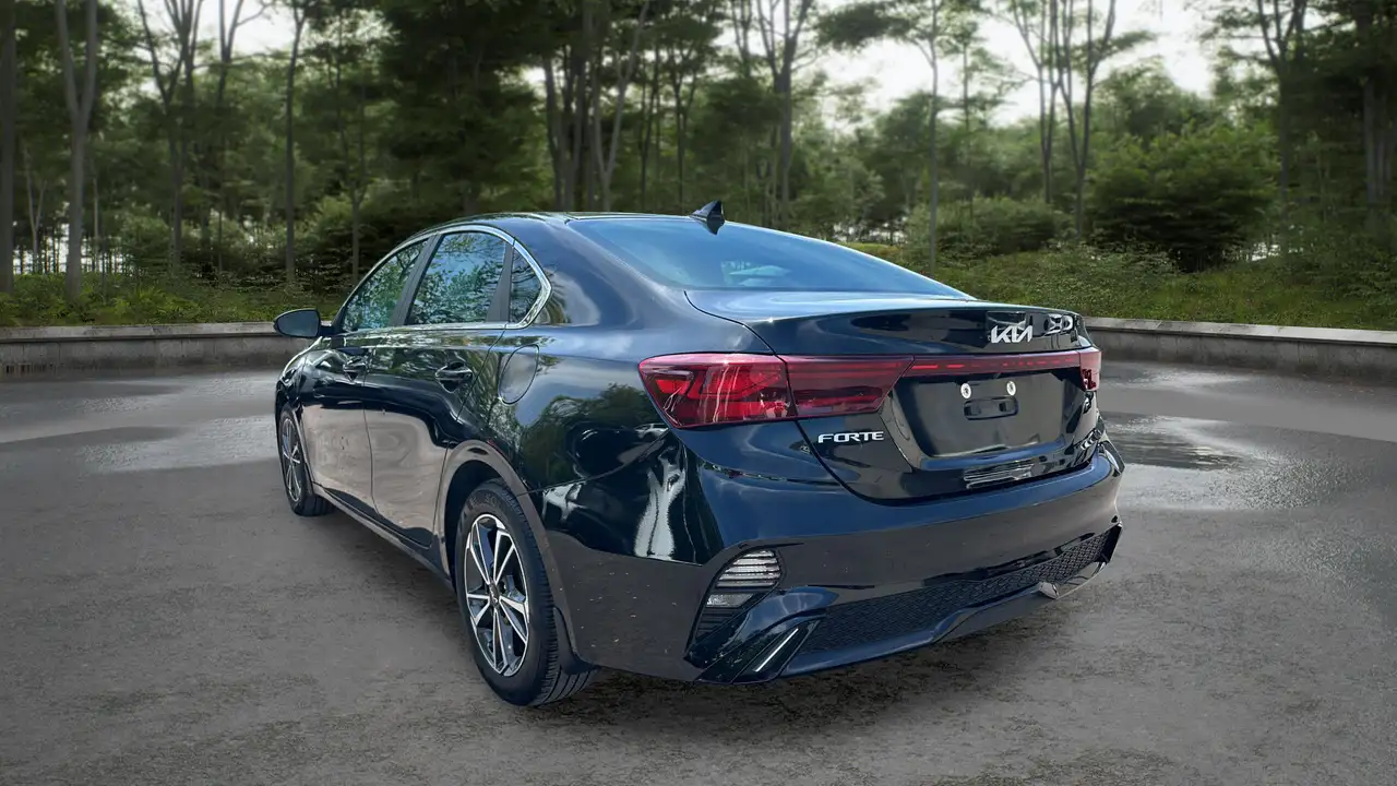Kia Forte снимка Kia Forte