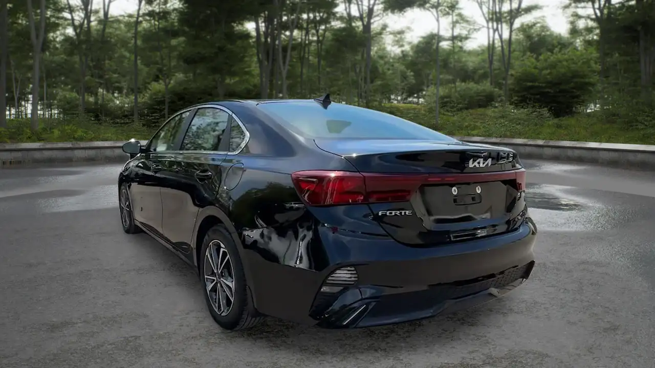 Kia Forte снимка Kia Forte