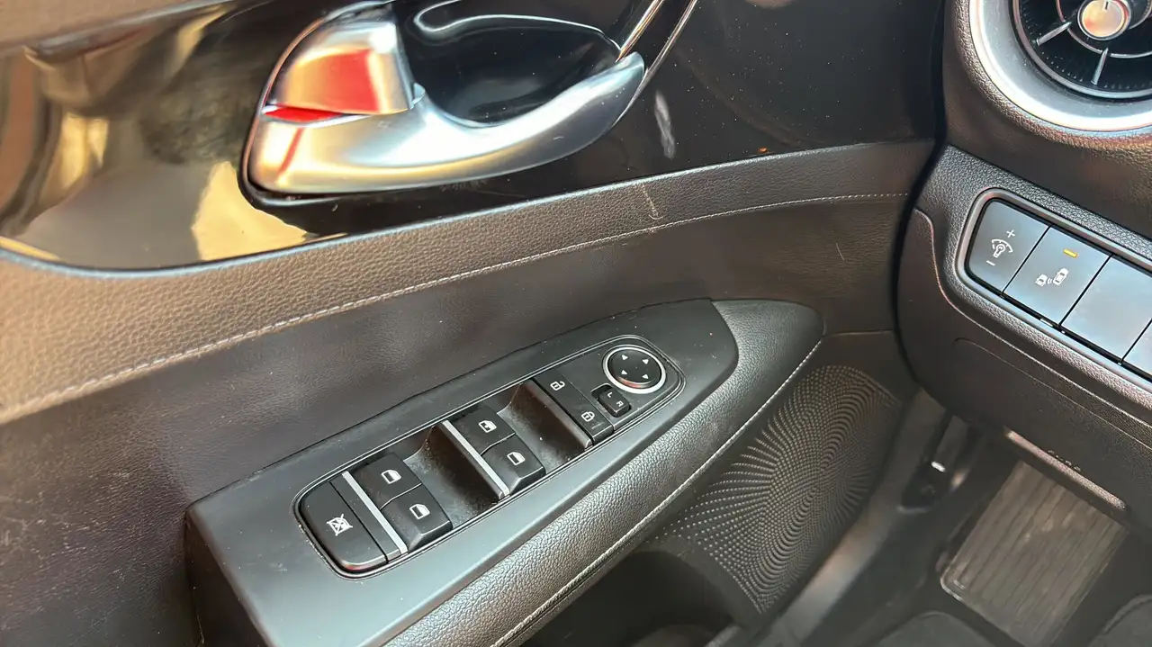 Kia Forte снимка Kia Forte