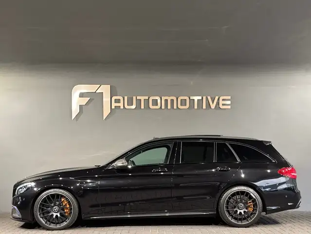 Mercedes-Benz C-Class view 11