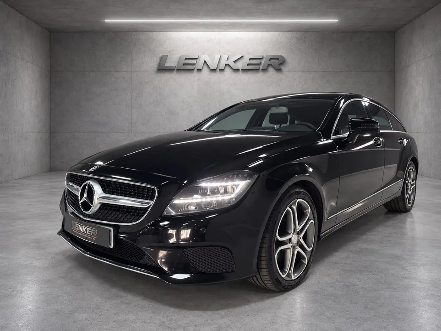 Mercedes-Benz CLS 250 Shooting Brake BT Aut. Negro - 2