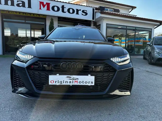 Audi RS6 view 6