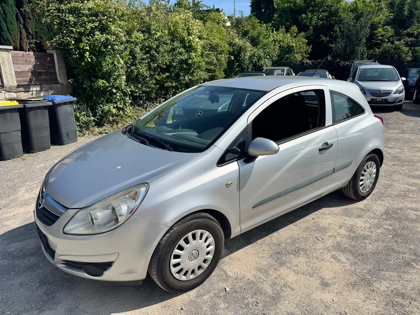 Opel Corsa 1.0 12V Tüv+Au neu Silber - 1
