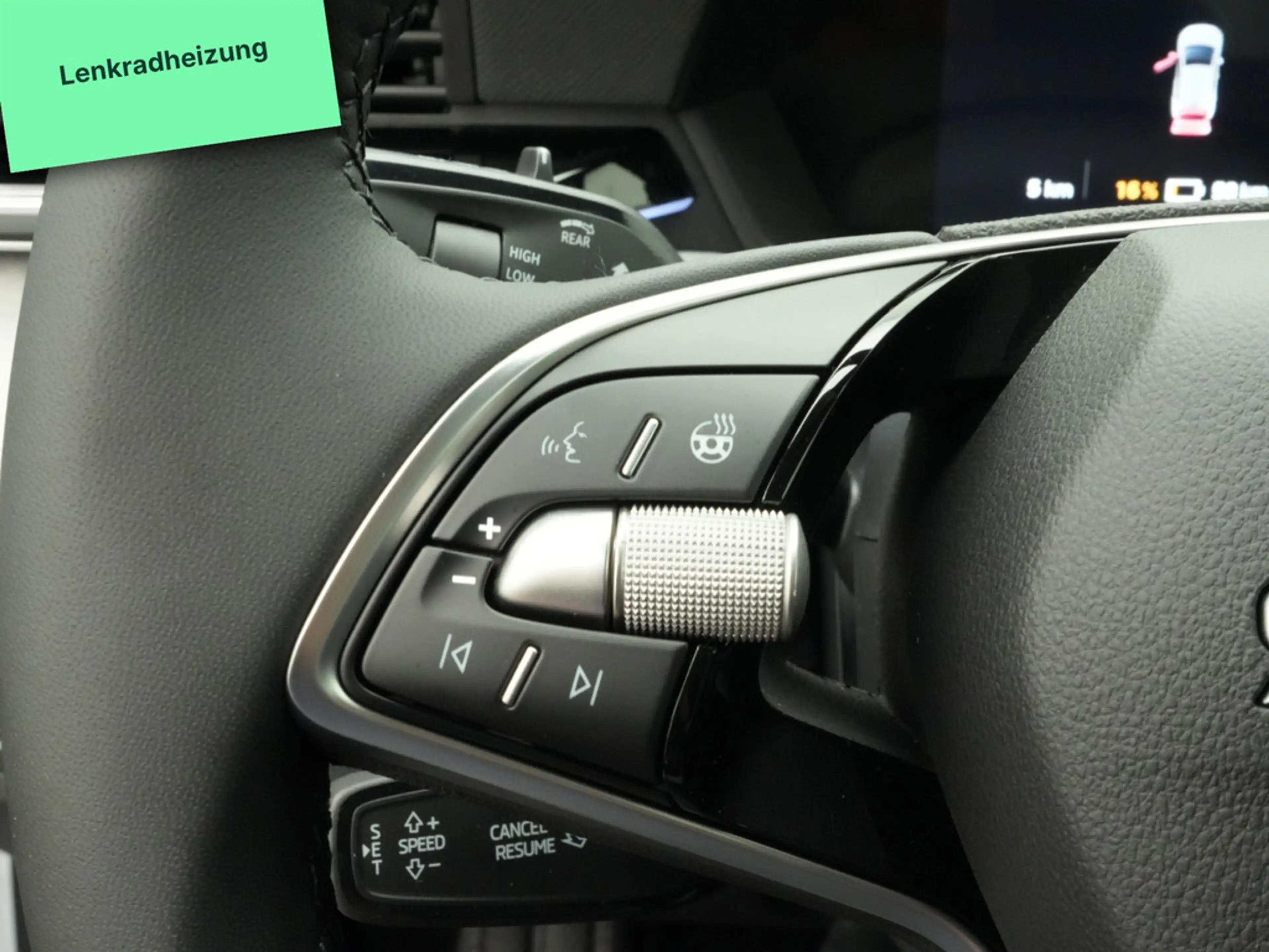 Skoda Epiq 55 Edition Eins MATRIX ACC NAVI KAM SHZ — photo 9