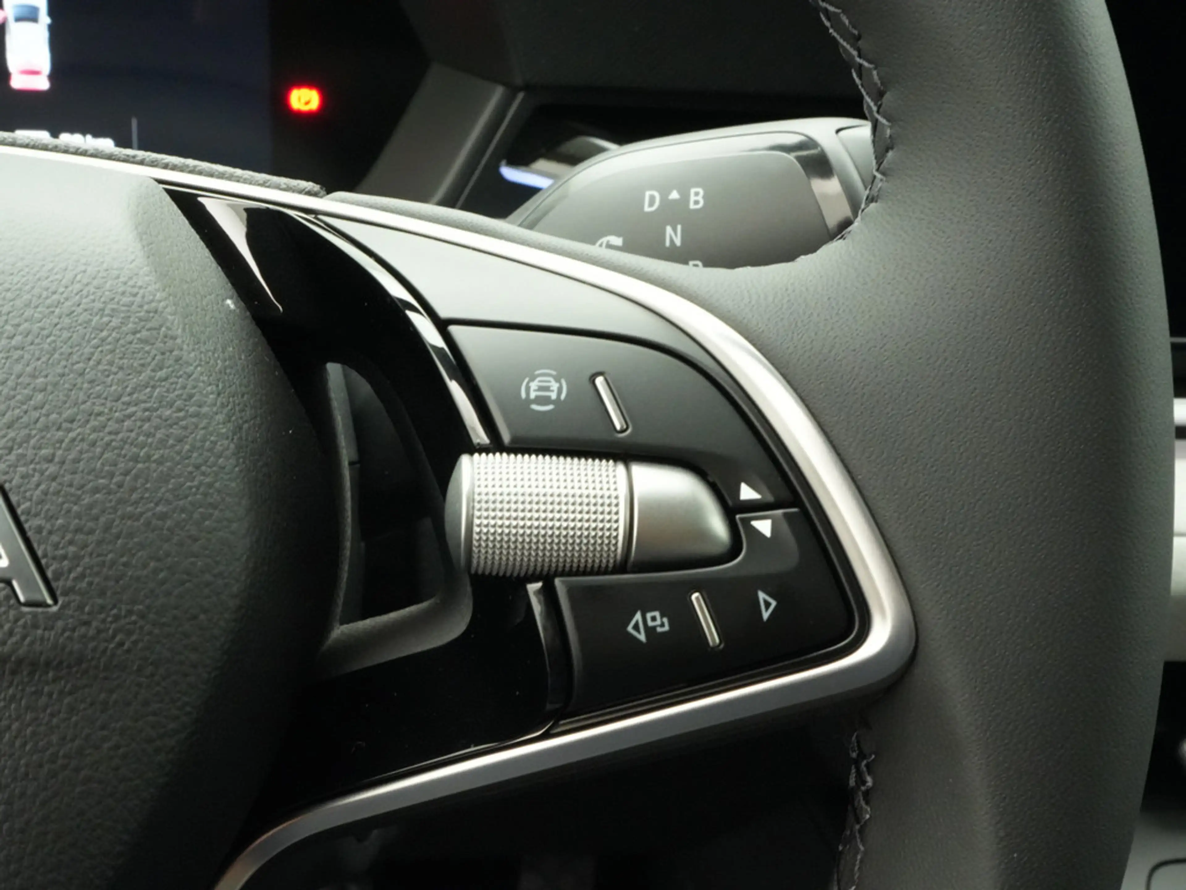 Skoda Epiq 55 Edition Eins MATRIX ACC NAVI KAM SHZ — photo 11