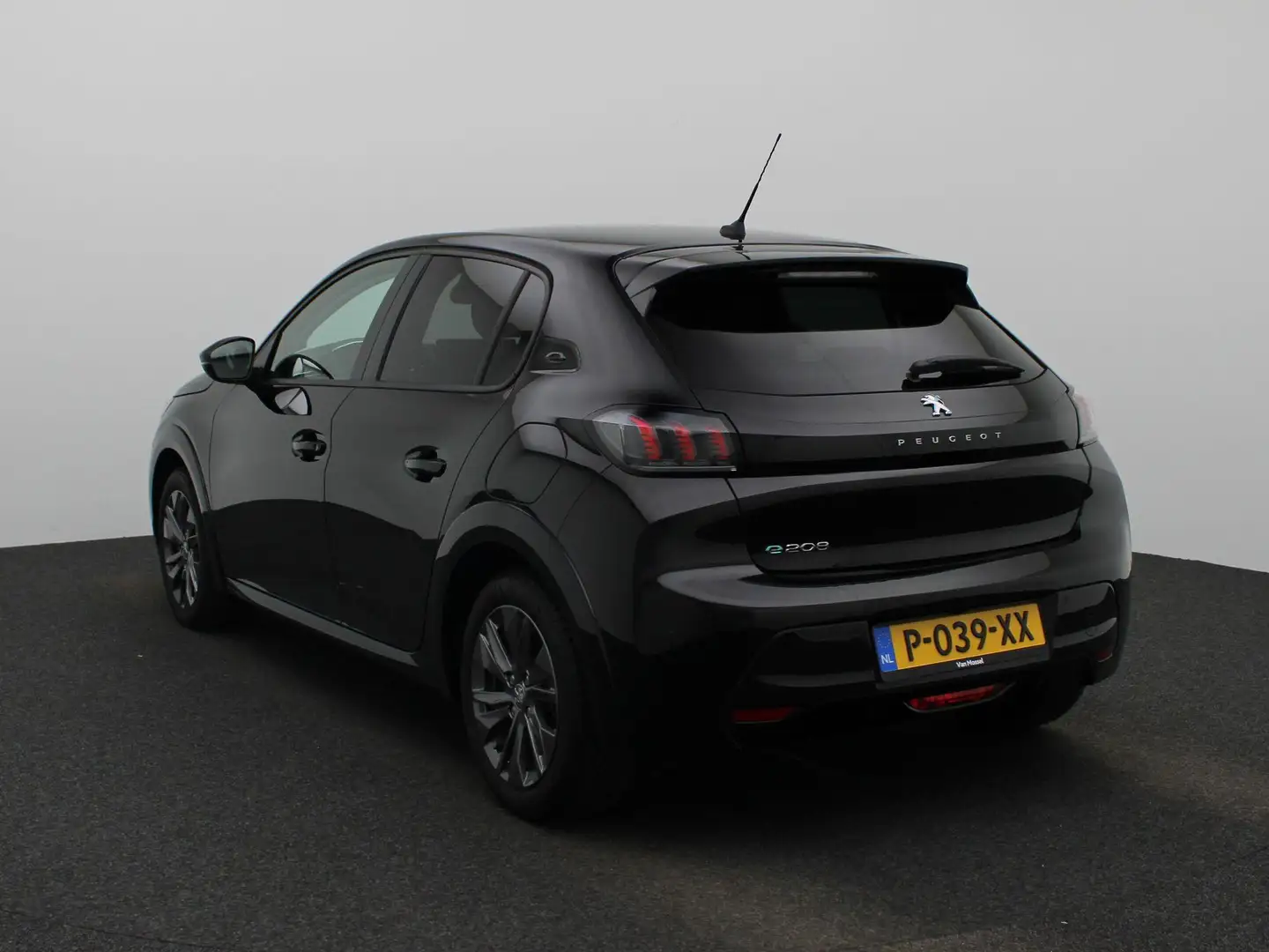 Peugeot e-208 EV Allure Pack 50 kWh | ACHTERUITRIJCAMERA | APPLE Noir - 2