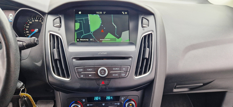 Ford Focus Business/Zahnriemen Neu/Automatik/Navi/PDC/Euro6/Finanzierung ab 6,99%/ — photo 14