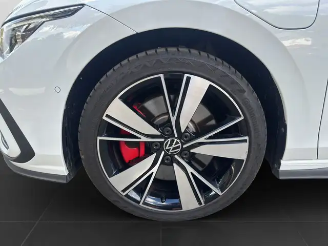 Volkswagen Golf view 7
