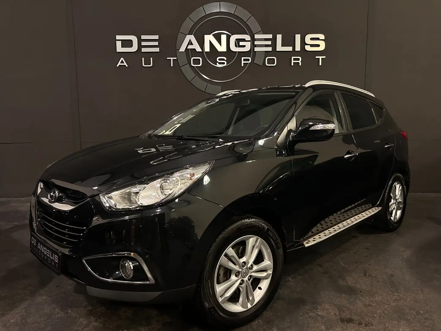 Hyundai iX35 1.7 CRDI 115 PACK PREMIUM Noir - 1
