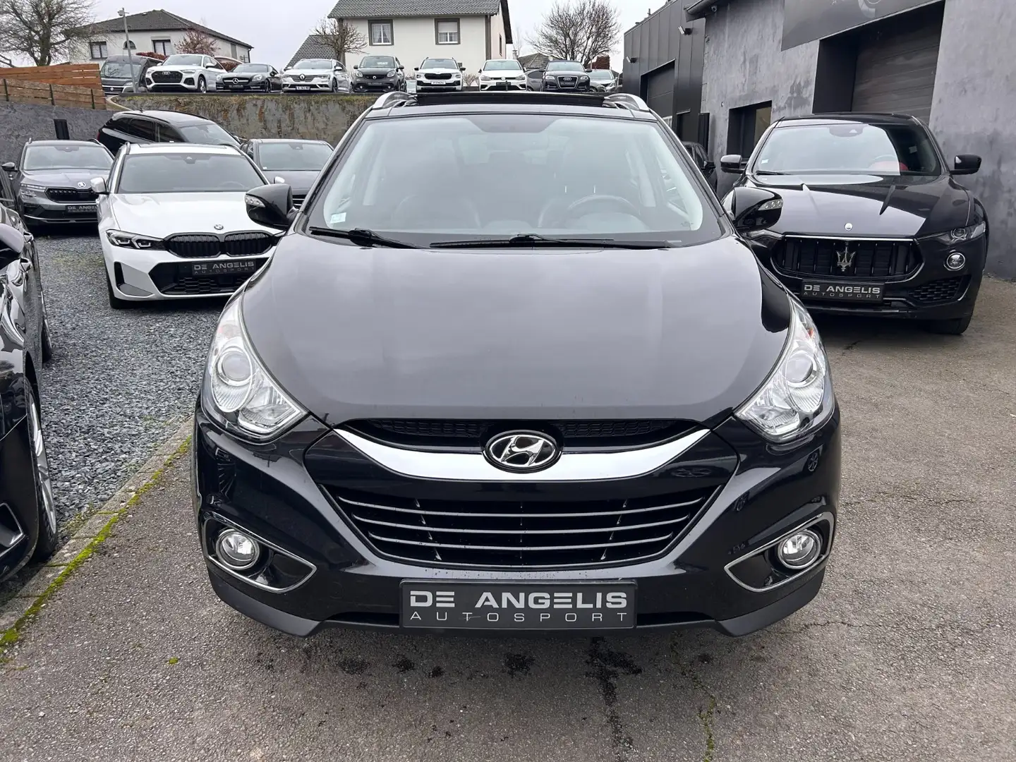 Hyundai iX35 1.7 CRDI 115 PACK PREMIUM Noir - 2