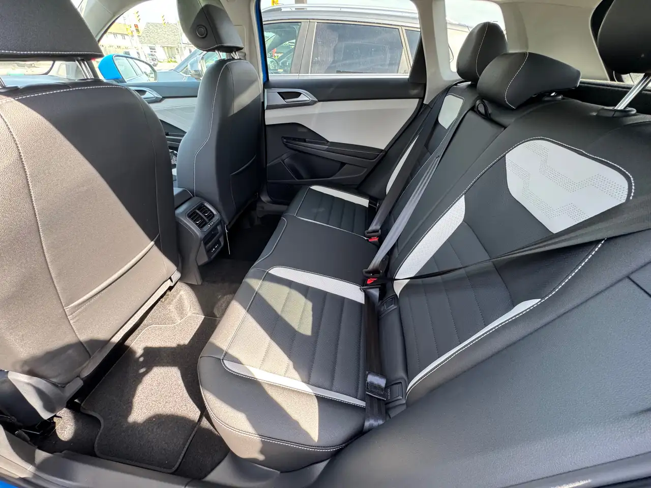 Volkswagen Taos снимка Volkswagen Taos