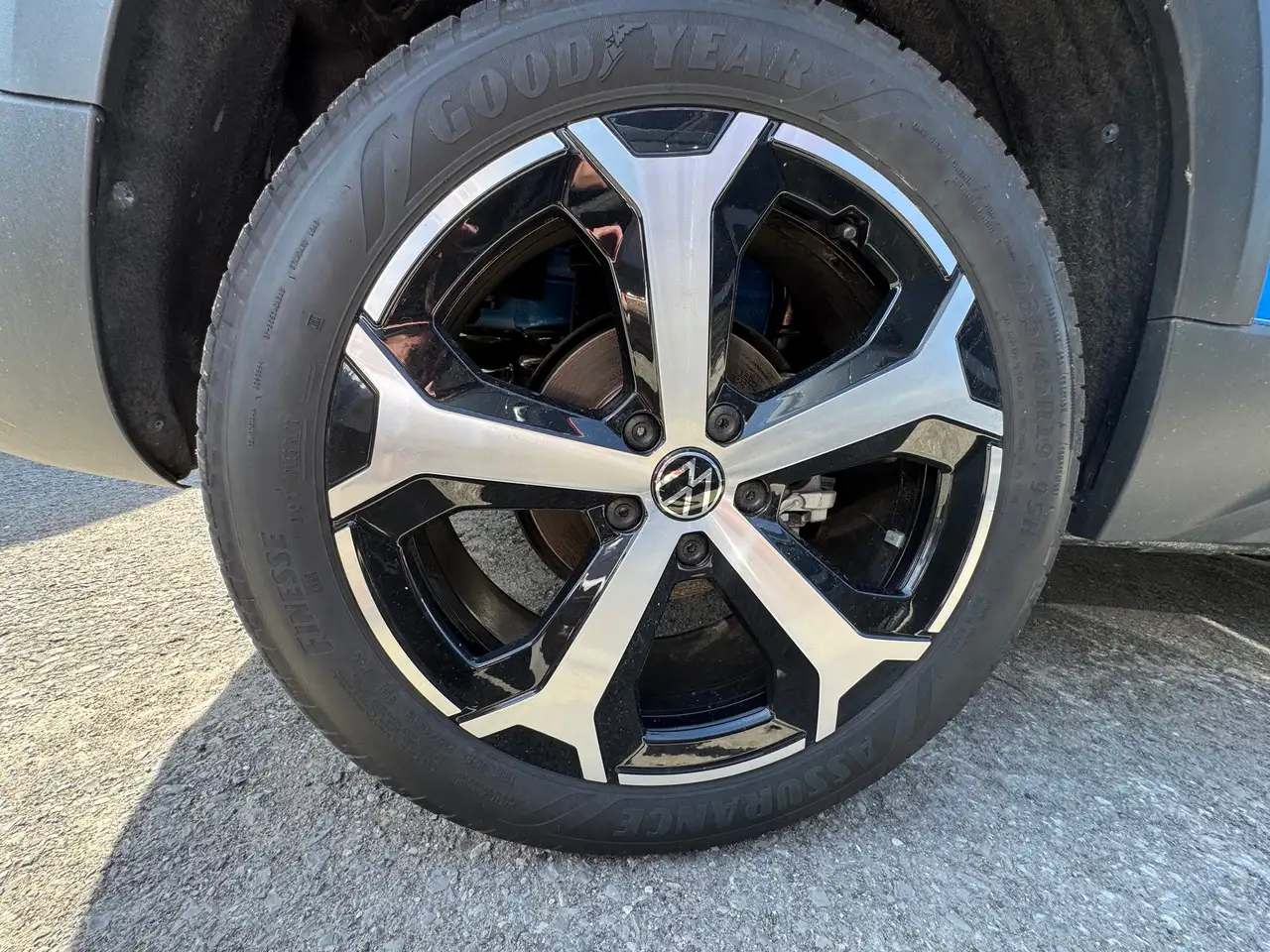 Volkswagen Taos снимка Volkswagen Taos