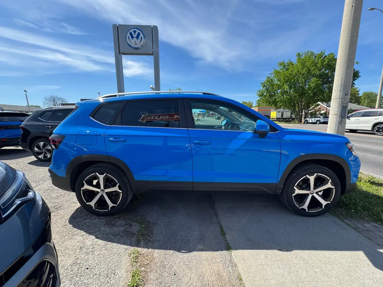 Volkswagen Taos снимка Volkswagen Taos