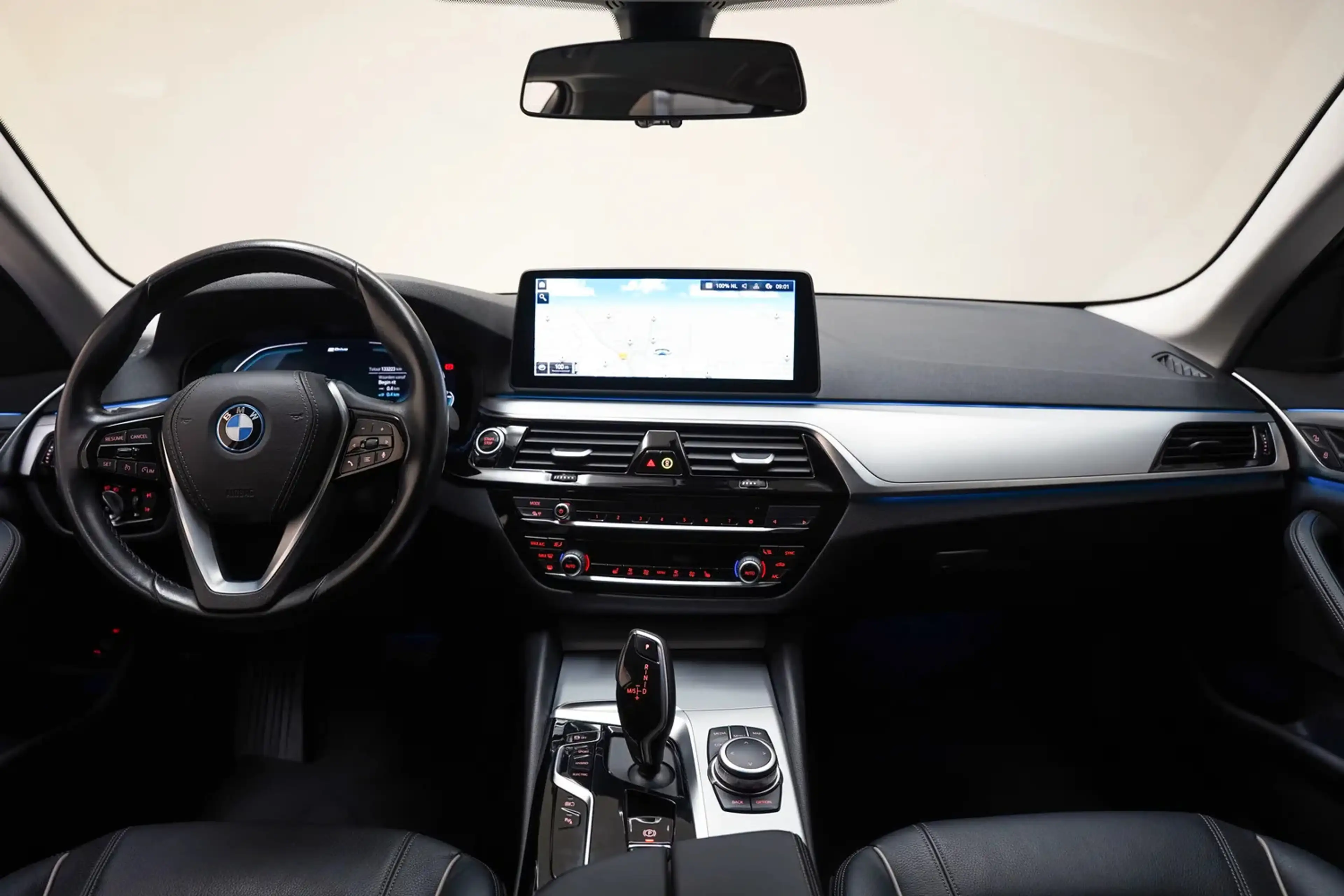 BMW 520 5-serie 520e Executive [ Navi Leder Camera Trekhaa — photo 4