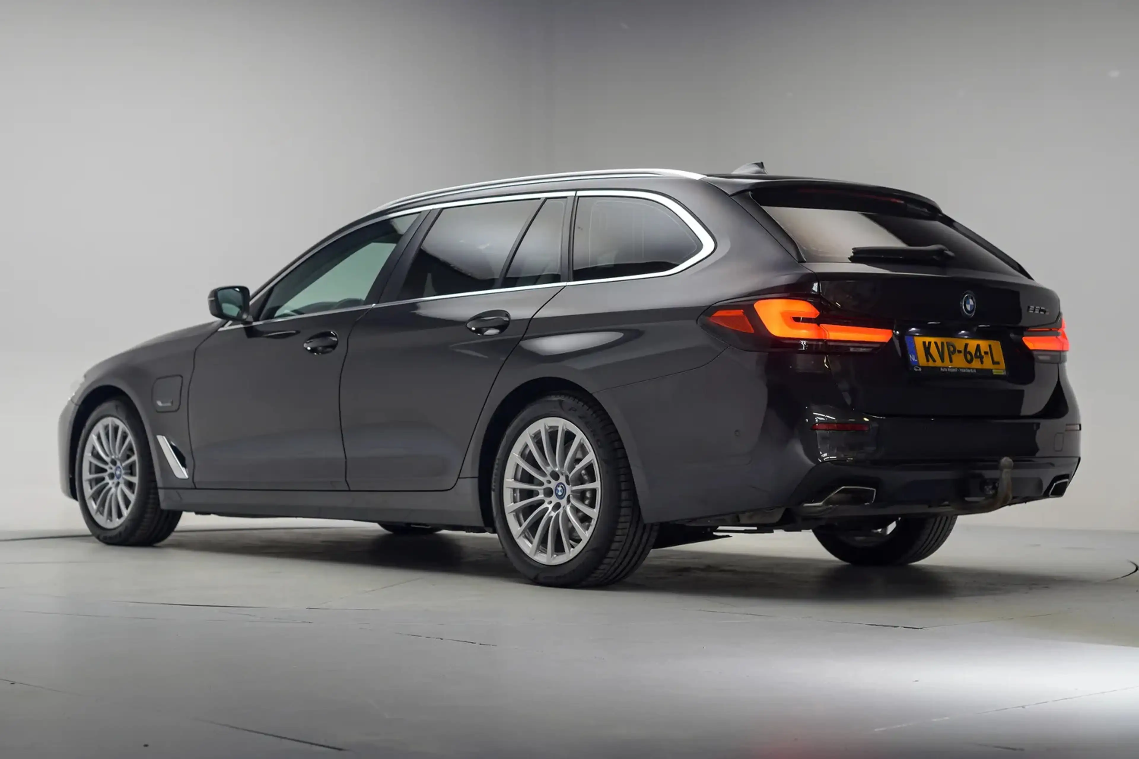 BMW 520 5-serie 520e Executive [ Navi Leder Camera Trekhaa — photo 3