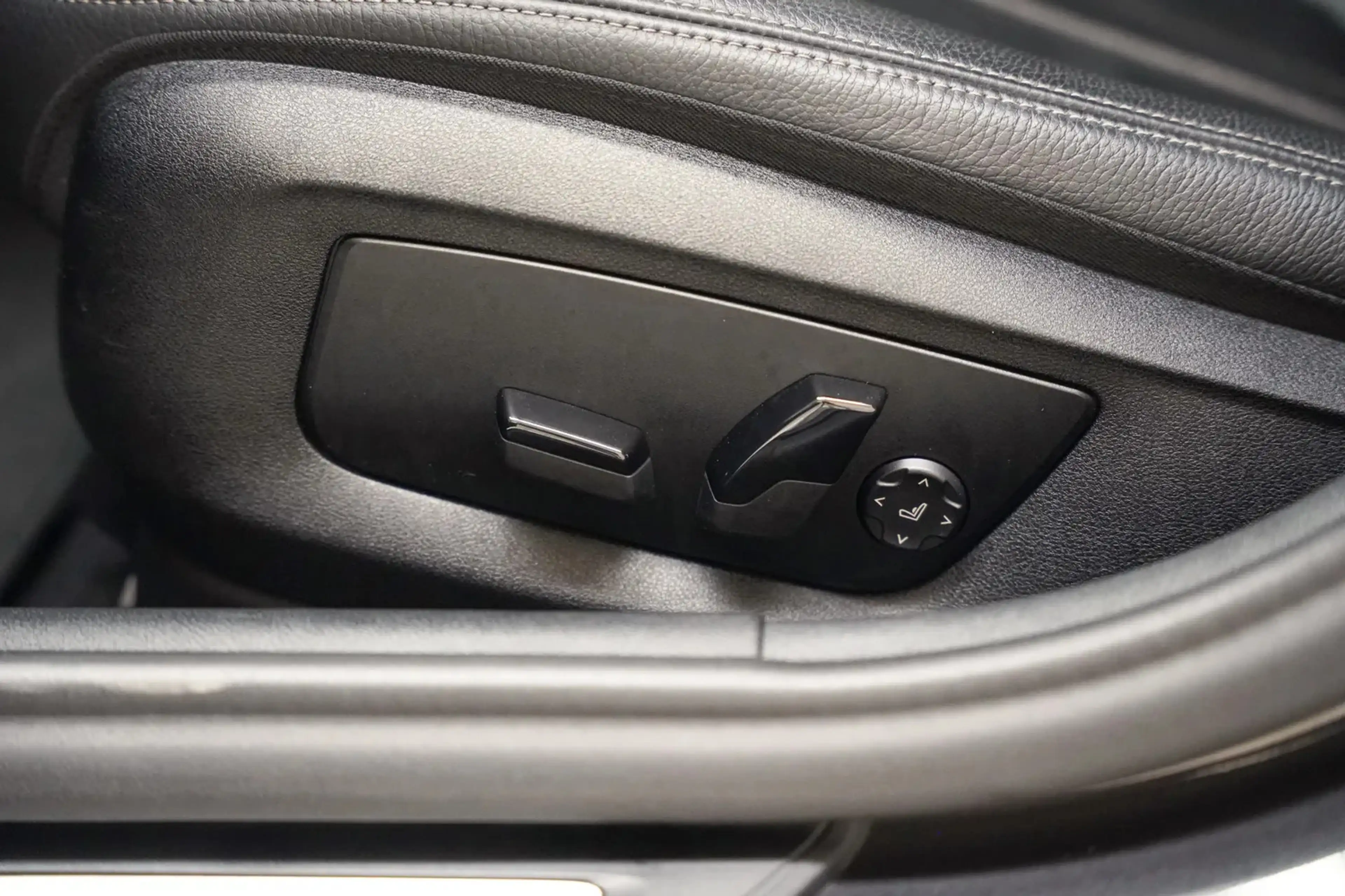 BMW 520 5-serie 520e Executive [ Navi Leder Camera Trekhaa — photo 11