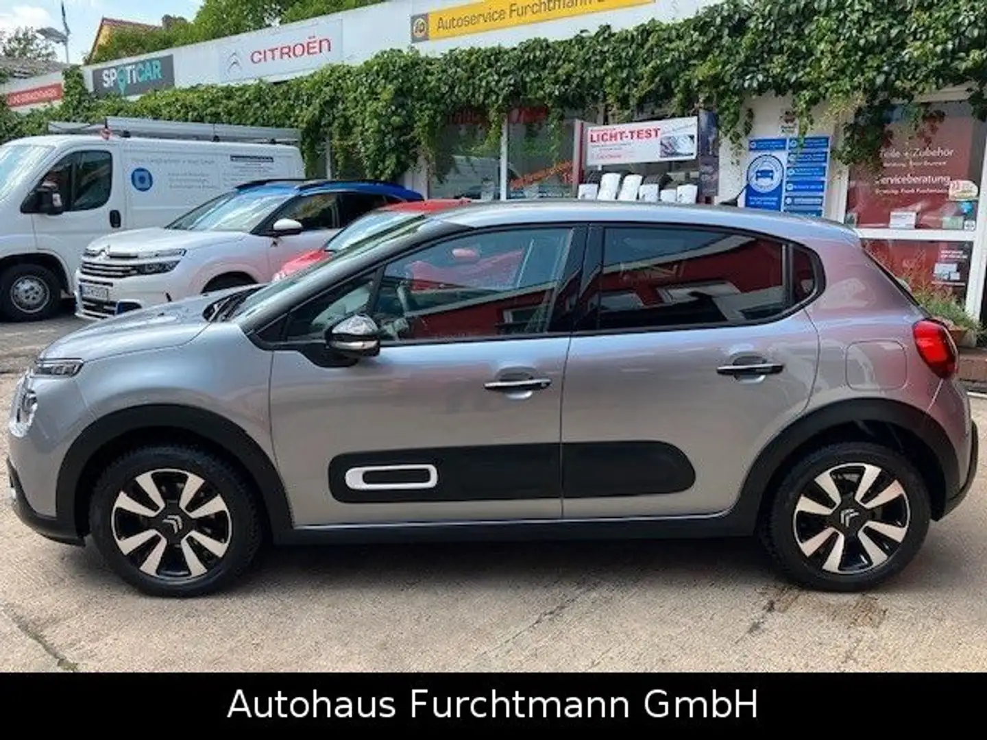 Citroen C3 Max PureTech 110 EAT6 Grau - 2