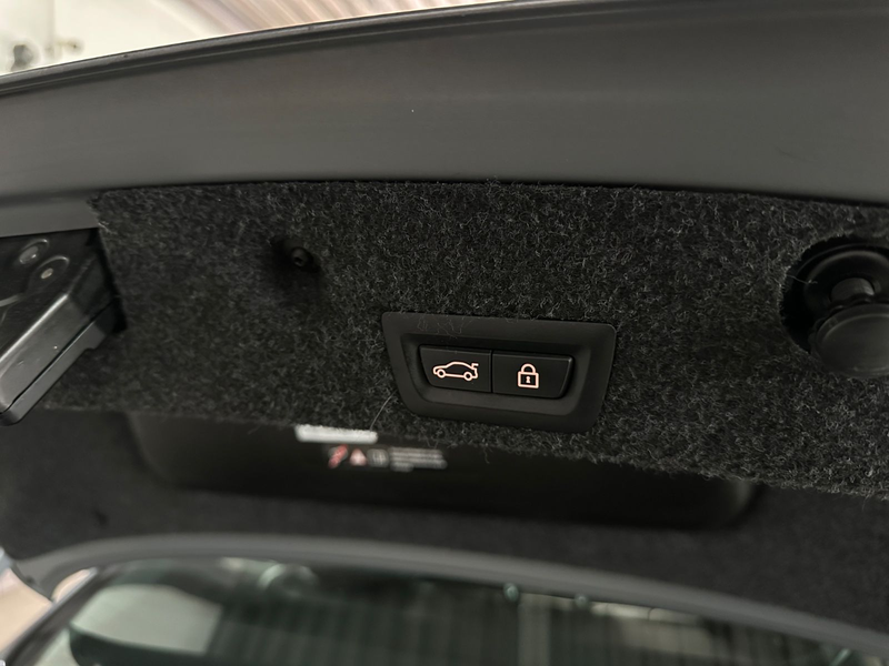 BMW 528 i M-Sport Memory/Kamera/Schiebedach — photo 9