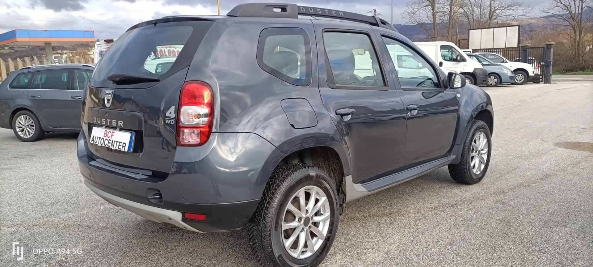Dacia Duster 1.5 dci Laureate 4x4 110cv N1 - 2