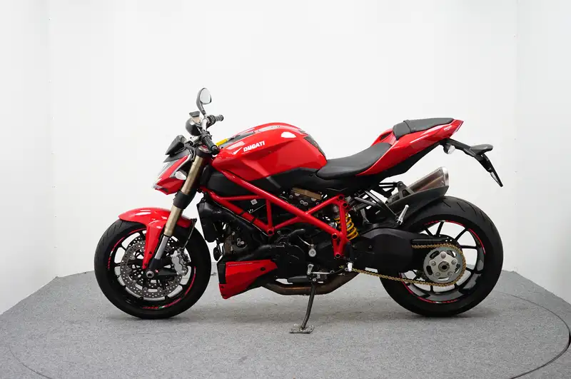 Ducati Streetfighter - foto 5